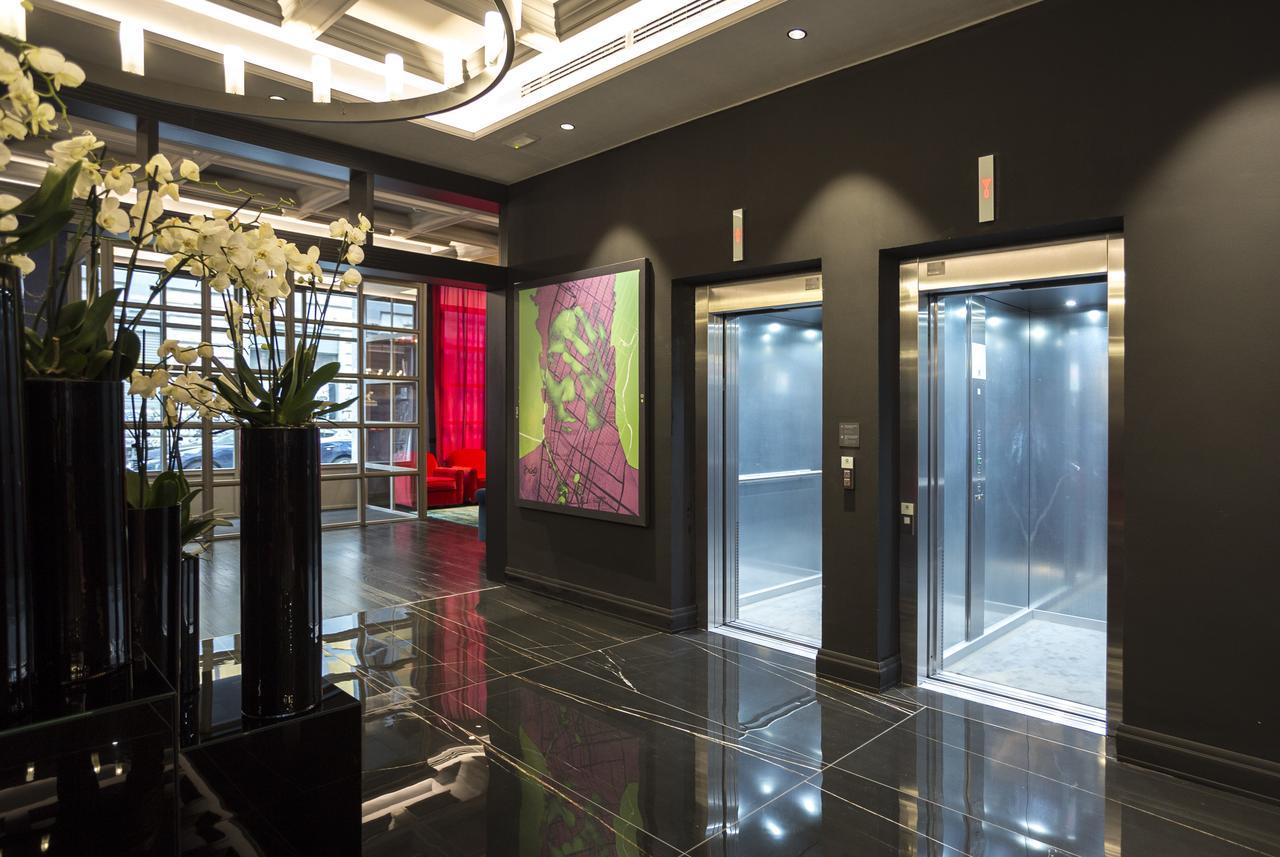 Palazzo Cornalia Hotel Milan Bagian luar foto Elevators in a hotel